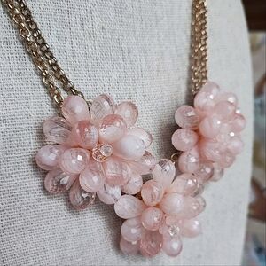 Peach Faceted Marbled Acrylic Teardrop Beads Flower Flowers Statement Necklace